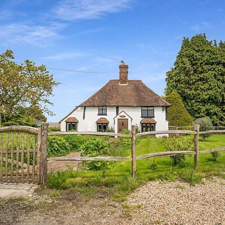 Doddington  Local Walks Pub Gardens Pet Friendly Landscaped Gardens And Free Private Parking 빌라 외부 사진